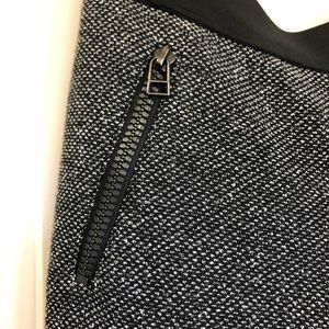 Women’s tweed skinny pants